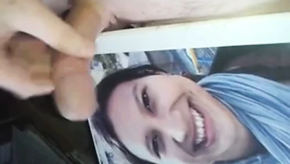Güzel bir bakireye bir övgü. Video 1