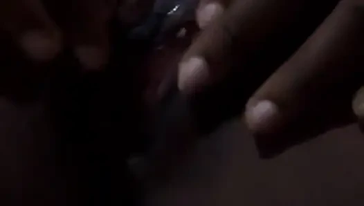 Üvey kız kardeşim xmas gününde anal ve amcığıyla ne yapıyor