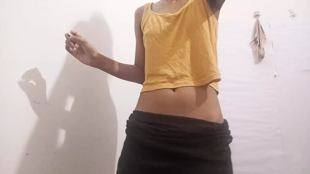 Showing assets.. big boobs, showing pussy and boobs.