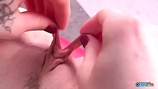 Sexy Solo Workout Routine and Hot Masturbation Session of a Certain Horny Babe
