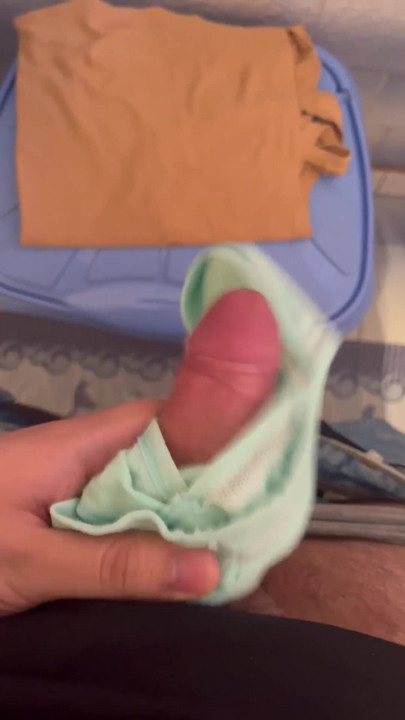Fucking love to use my mom dirty panties