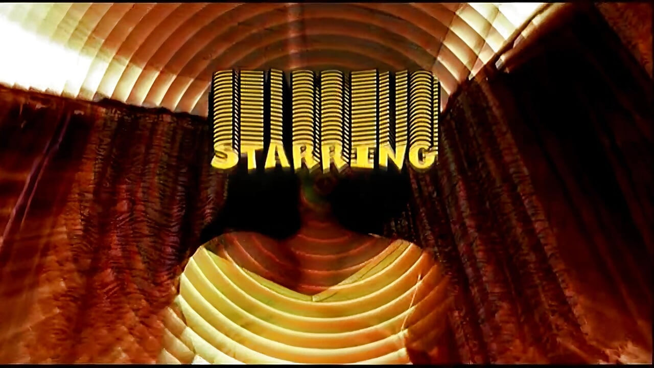 Ciocolată fierbinte! Pizdele negre fierbinți sunt răsfățate atât de mult!