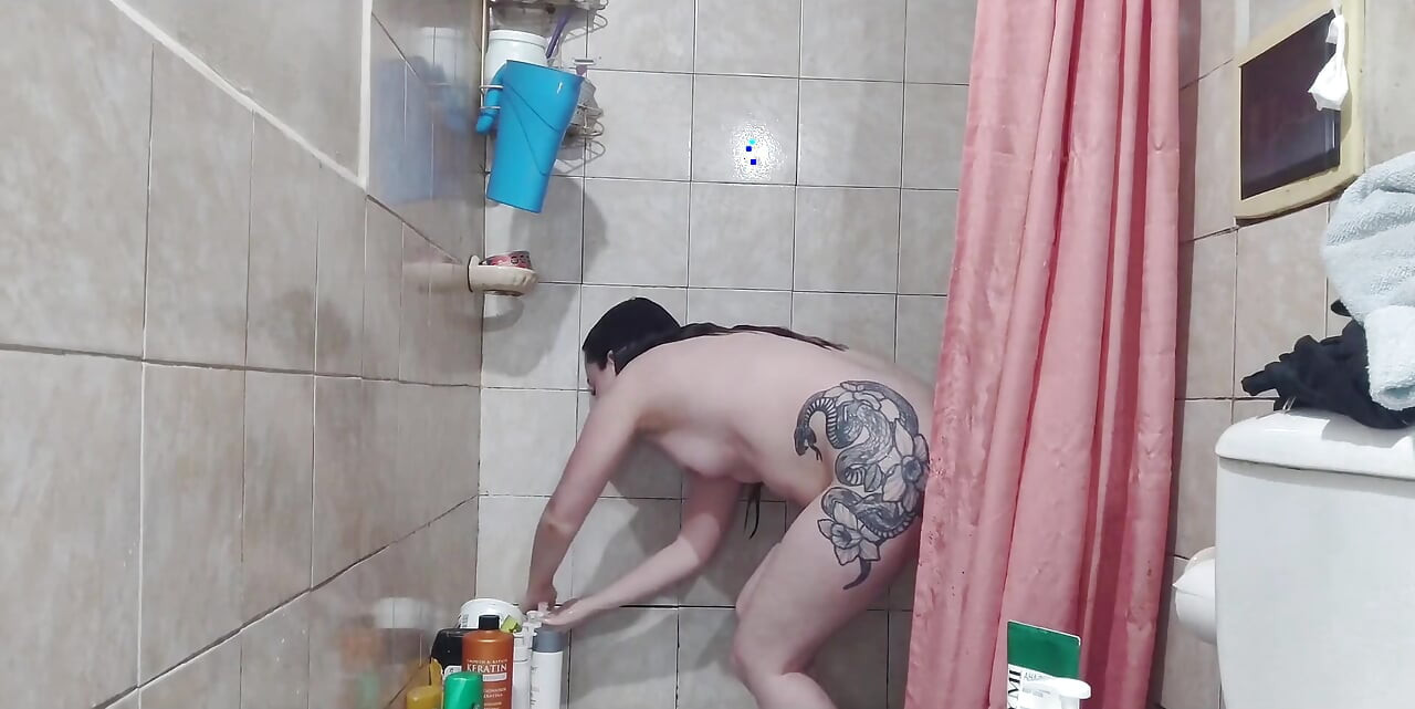 Ziua mea la duș este în flăcări