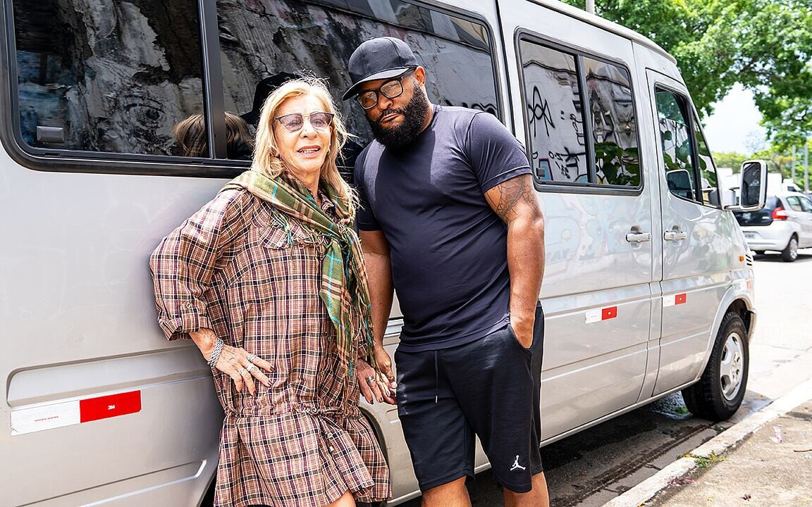 Madura de 79 años recogida para follar por el culo