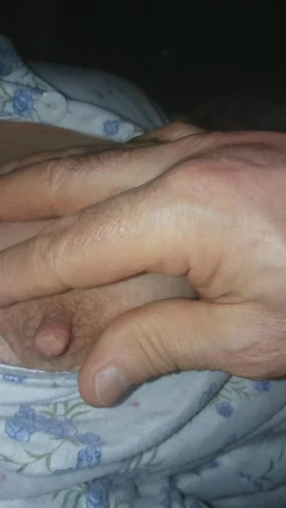 Pull my nipples