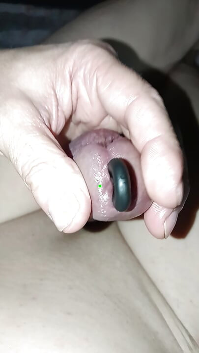 I love playing with the hole in my cock