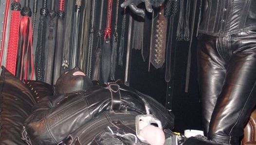 The Leather Domina - Leather Fetish - Total Leather Bondage