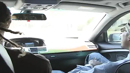 Charlie fire dientot habis-habisan sama kontol raksasa pria kulit hitam