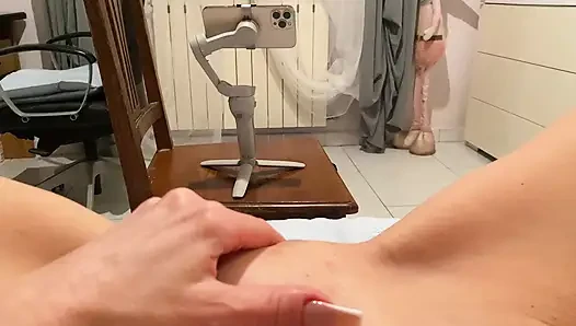 POV МАСТУРБАЦИЯ МОЕЙ ГОРЧЕЙ И МОКРОЙ КИСКИ С ФИНАЛОМ В КОНЦЕ