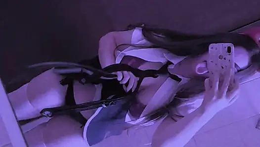 Cuma murid nakal yang imut, tari bugil dan mamerin lidahnya untuk memohon sama kamu, masukin kontol ngacengmu ke mulutku