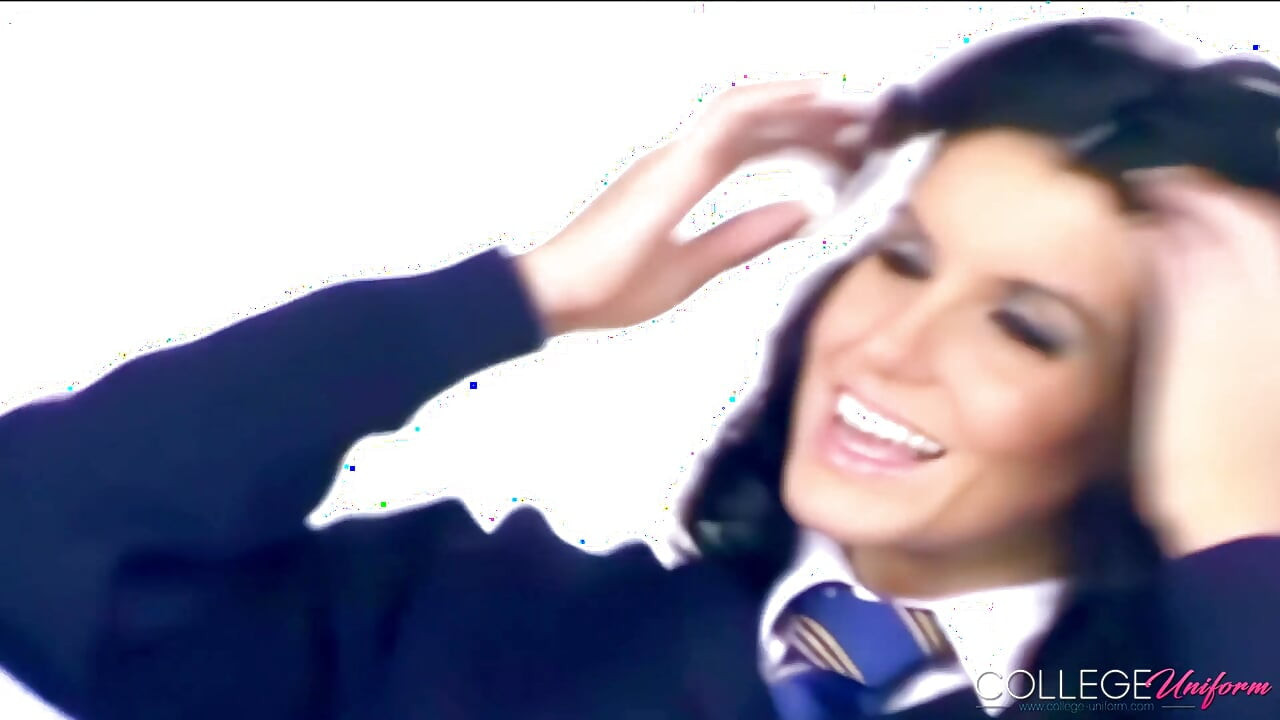 ถุงน่องและเครื่องแบบเนื้อเรื่อง Fiona G