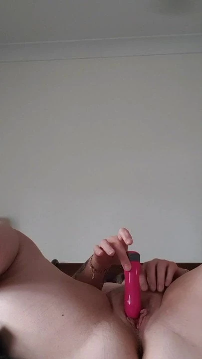 Clit playtime
