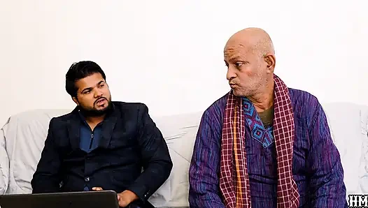 Индийский азиатский отчим пасынок хардкорно трахает жену в тройничке Видео и хардкорное лизание падчерицы, сосание в этом видео