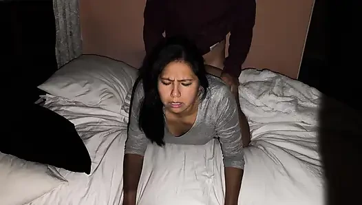 Please I don't want to anymore! The wife of the neighbor who ran away from home begs me