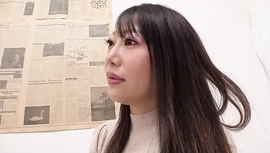 Misaki Minahara zarif evli bayanın içine boşalıyor