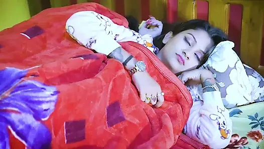 Soyi hui shadi shuda soteli bahan ko jabbar dasti vigra kha ke chod diya