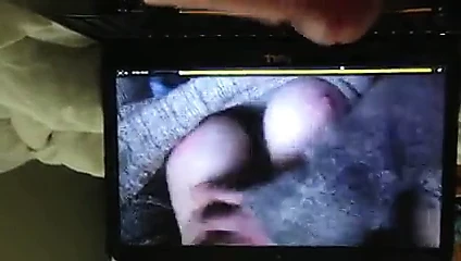 mastürbasyon üzerinde göğüsleri
