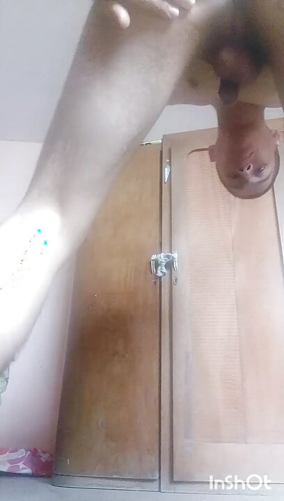 Video vježbanja i pokazivanje moje guzice.