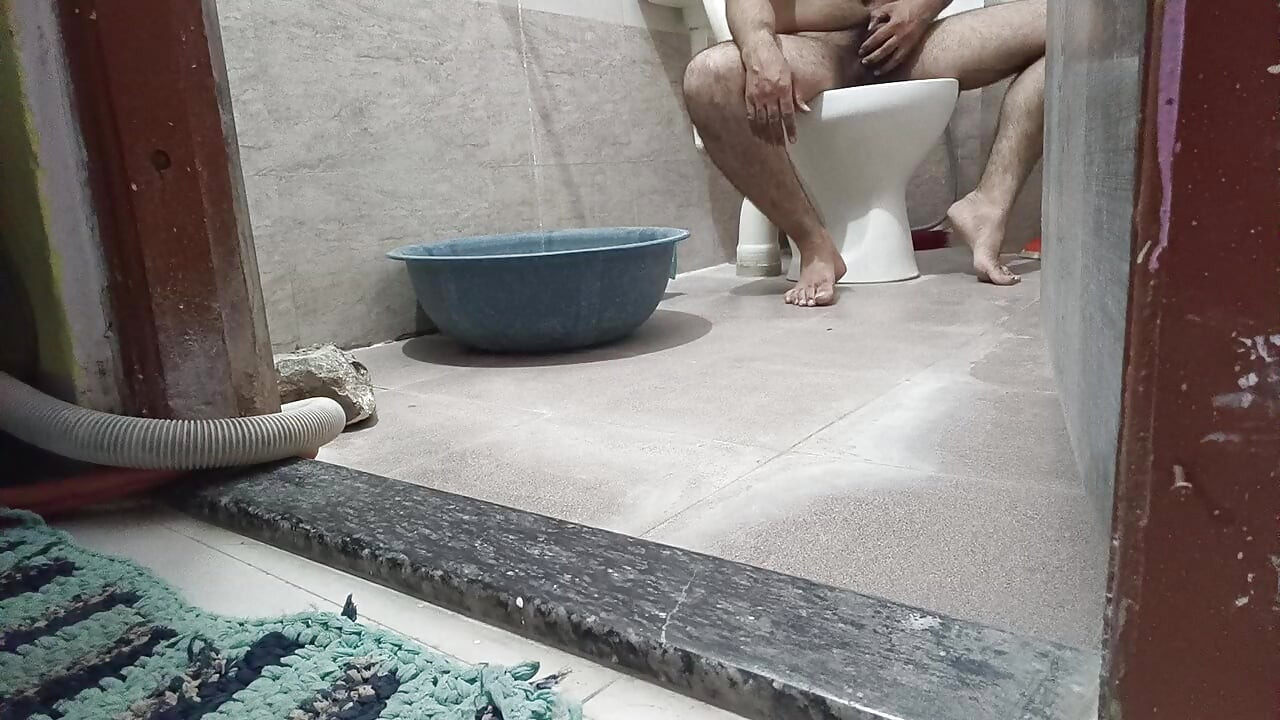 Kaun mere Sath nanga nahana pasand karenge