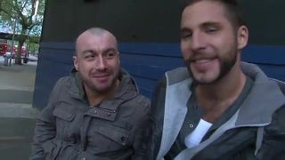 Jonathan Agassi & Thierry Lamasse beim Flip-Fick