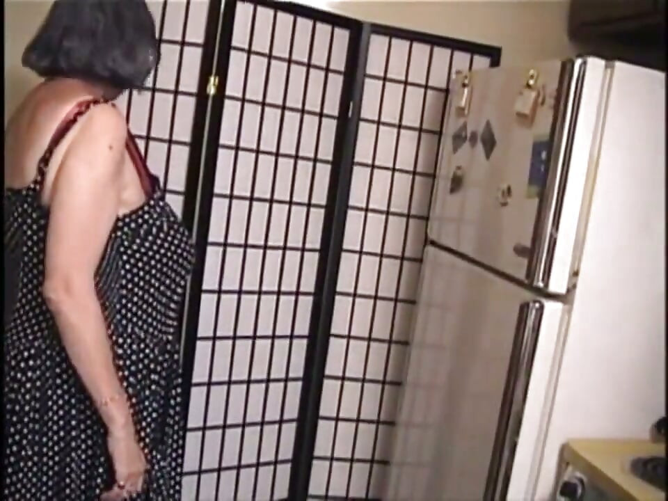 Hot MILF fucked hard. (Full original movie.)