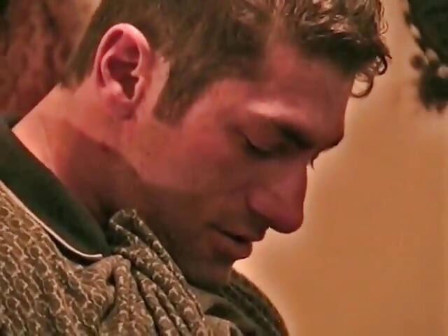 Loira cadela chupando esse pau e recebendo seu anal e buceta fodida