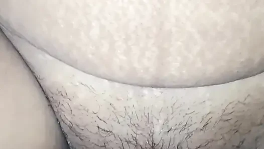 Pantat kakak ipar siap mati muncrat di memek