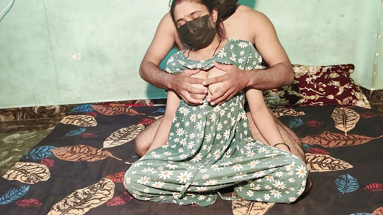 First Time Girlfriend Love Sex 18 Year Old Indian Girl Indian Girl Boyfriend Fucks Girlfriend