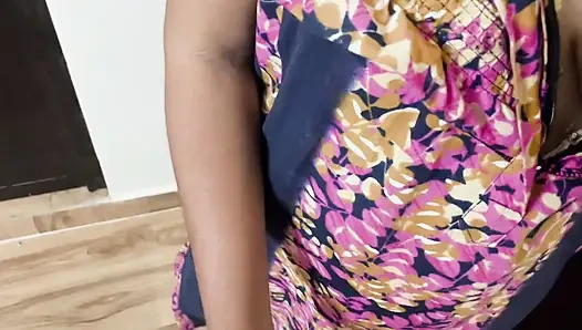 DESI MILF COMPENSATE WITH HER TENANT AND EVERYTHING BECAME FINE