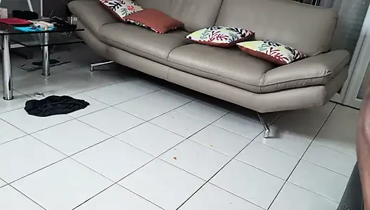 Fransa'nın Olgunluğu Iki Büyük Siyah Penis Tarafından Götü Sikilir