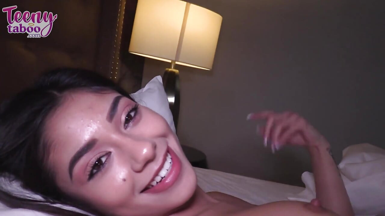 Xxylayna Maries Step-stepdad Cums in Sweet Stepdaughters Pussy