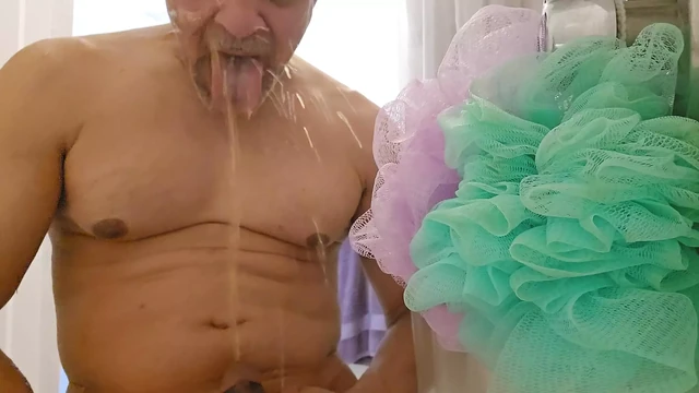 Shower sippin