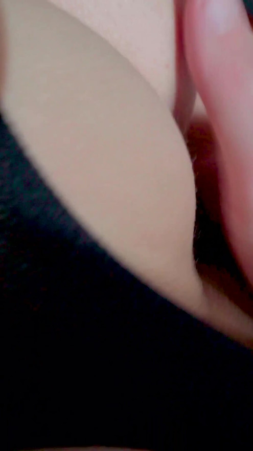 He ties me up and gags me and fingers my pussy until I come | Clip 2