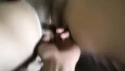 Cewek dewasa rambut pirang di-fingering dan dientot habis-habisan