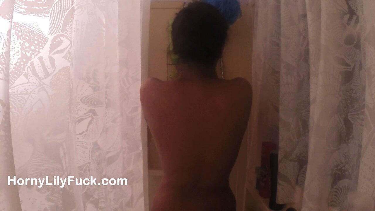 Harami Indian College Girl In Shower Fingering Smelling Her Cumshot With Dirty Hindi Audio