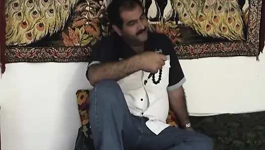 Sahin k fickt eine sexuell benachteiligte hausfrau