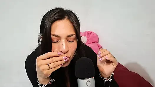 ASMR Поцелуй, я откусываю и ласкаю твои уши