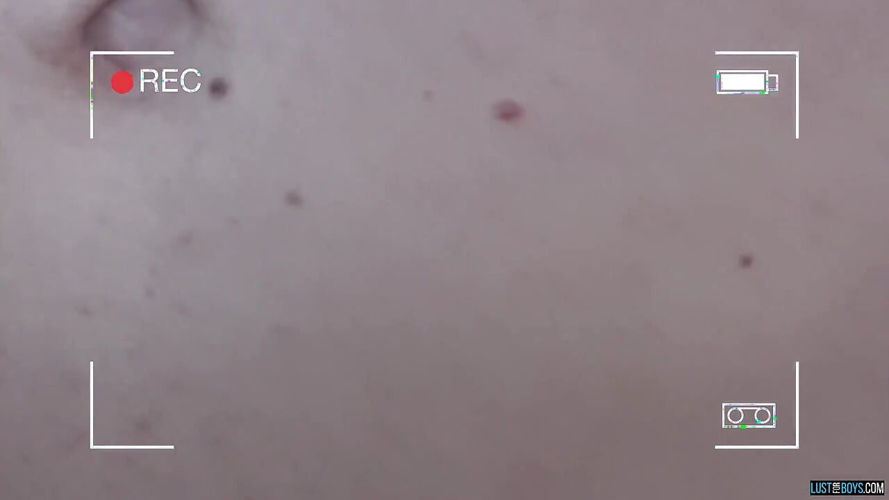 Büyük dölünü boşaltıyor