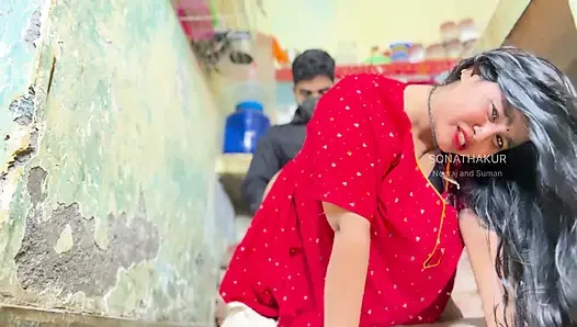 Mami cantik menggodaku saat lagi masak di dapur - seks hot
