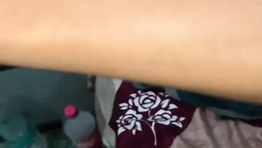 Monika yenge ağrılı yarak tarzı sikişiyor