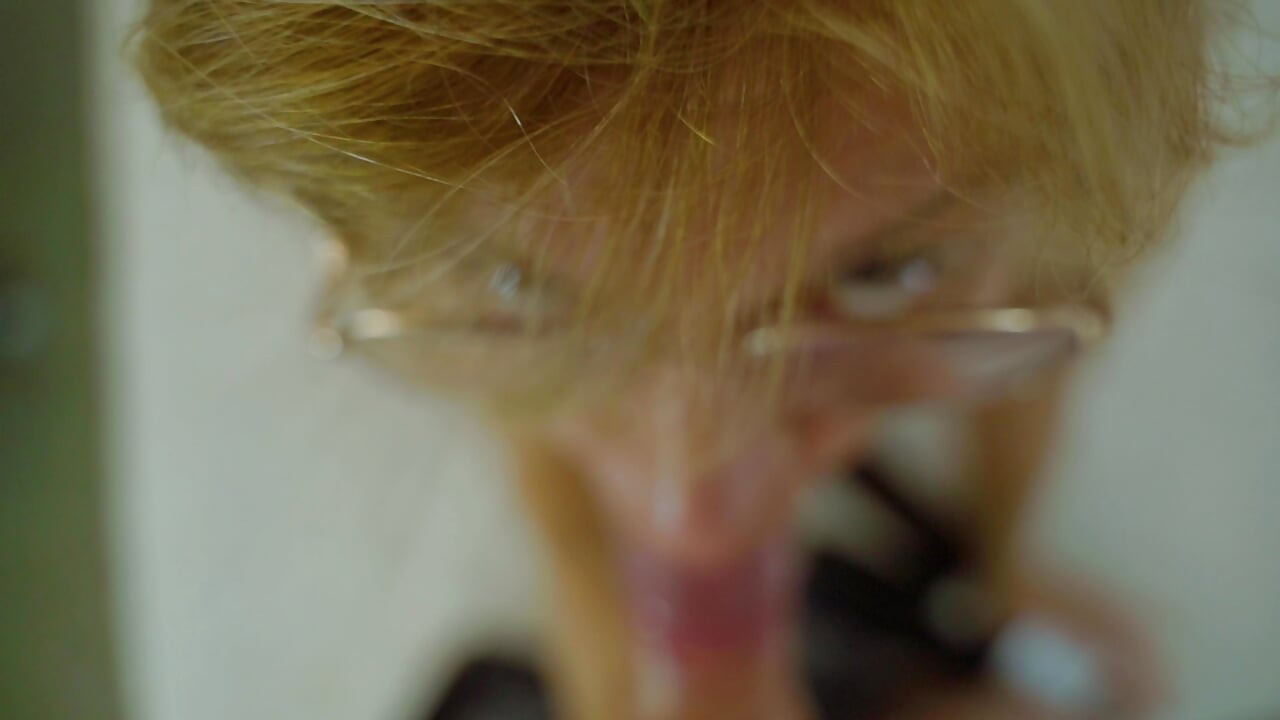 Beautiful swallows a small dick  4K