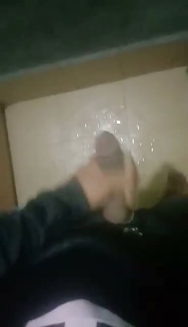 I masterbad along, see my dick,