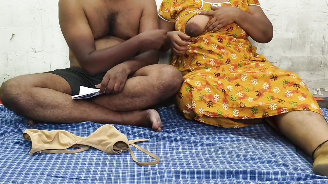 Une belle-mère enseigne à son beau-fils le corps humain