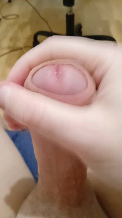 Guy masturbates