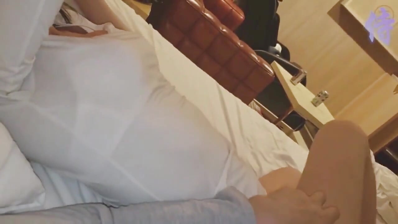 Hentai napaljene azijske drolje 013