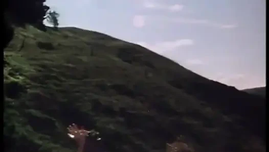 Randy cock sucking slut in FFM threeway gets fucked after BJ then gets creamed