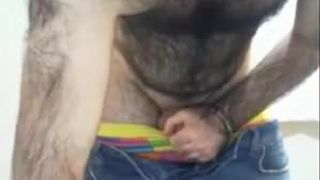 Turkish bear shows off on cam