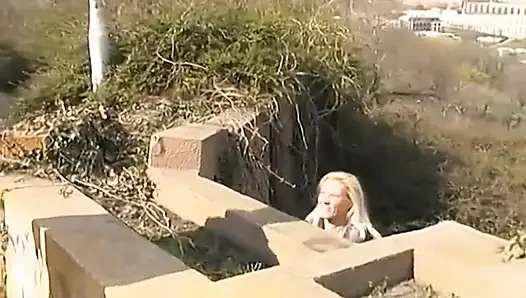 Quick Blowjob with a Stranger