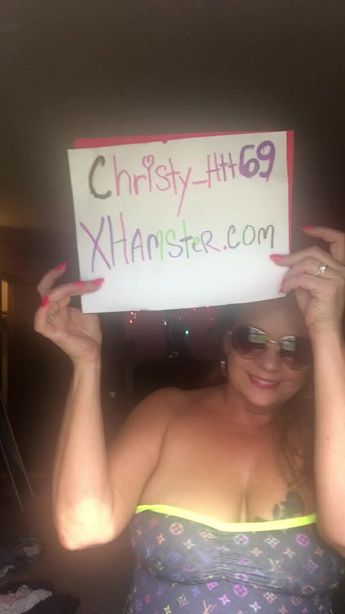 Christys big ass and beautiful pussy