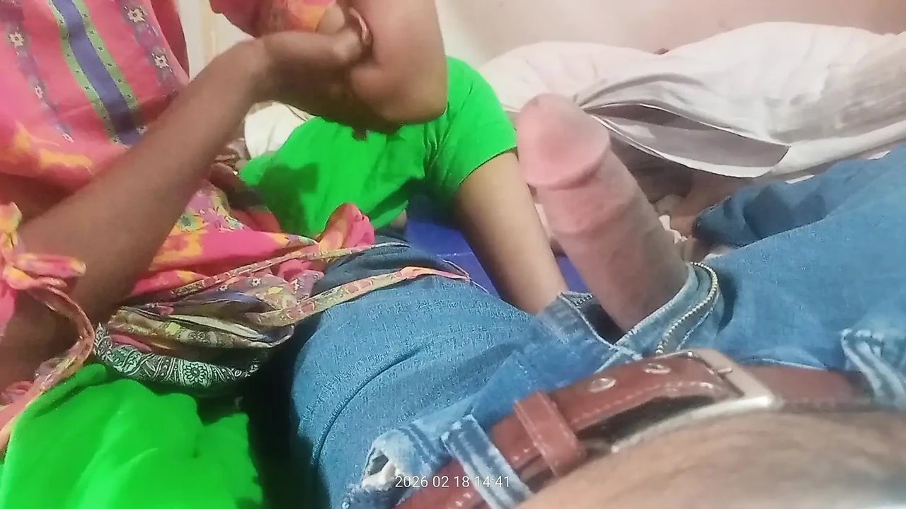 印第安纳州哈斯班德和妻子在家里玩弄Xxx视频孟加拉音频